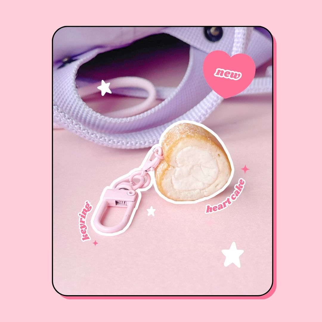 š„ heart shape whipped cream swiss roll cake keyring with lobster clasp