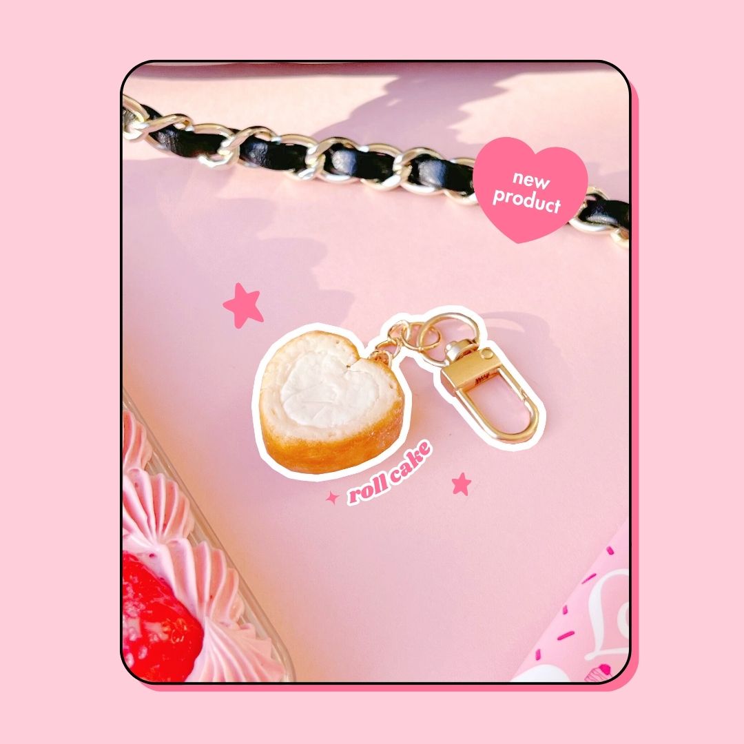 🍥 heart shape whipped cream swiss roll cake keyring with lobster clasp